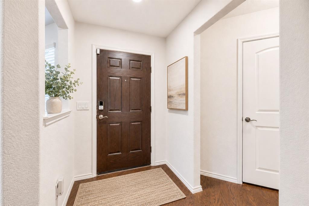 7620 Parade Drive Property Photo 5