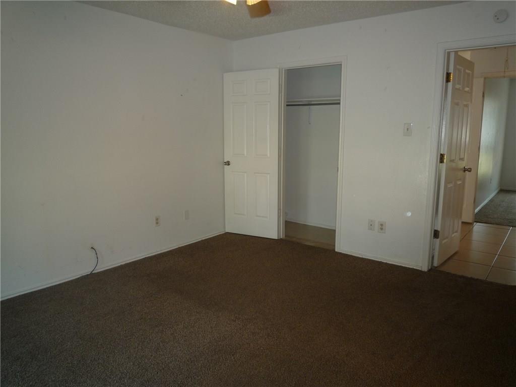 2904 Edd Road 2904-2908 Property Photo 5
