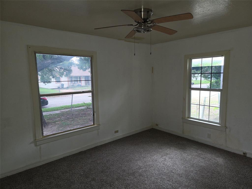 1805 Mill Street Property Photo 6