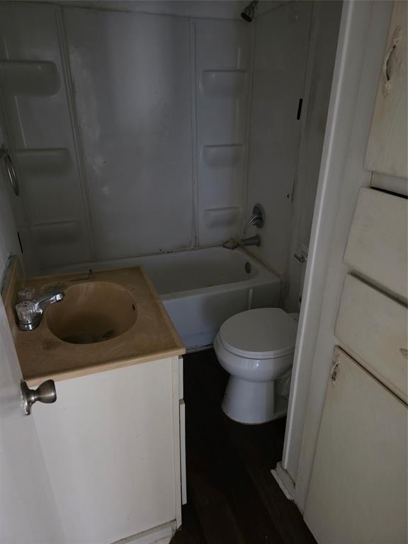 1805 Mill Street Property Photo 7