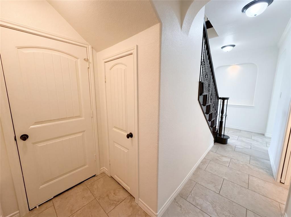 8312 Snow Goose Way Property Photo 8