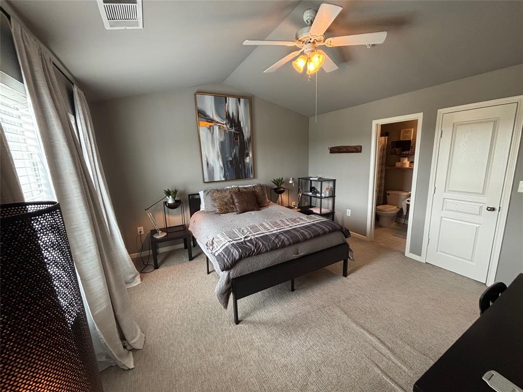 1725 Harvey Mitchell Parkway 1529 Property Photo 13