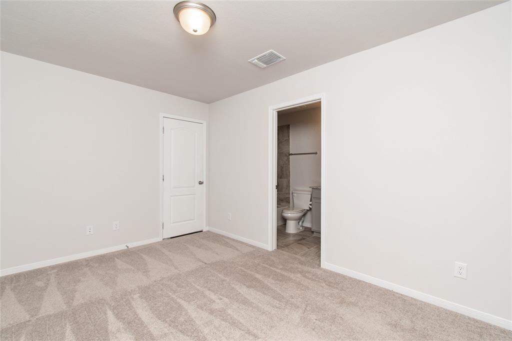 736 Jersey Court Property Photo 19