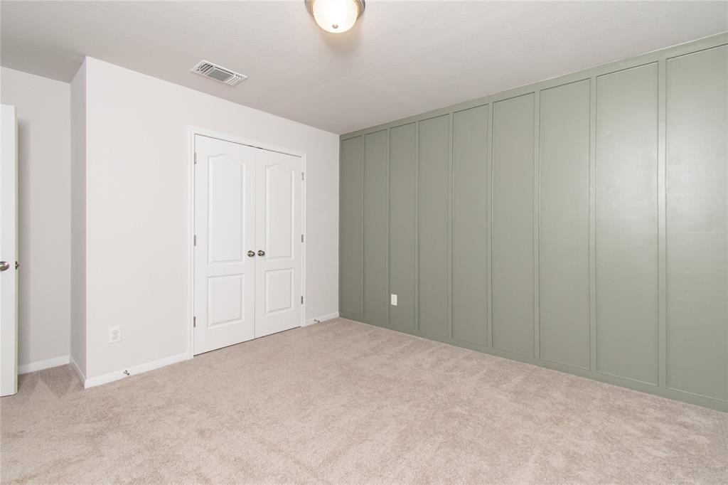 736 Jersey Court Property Photo 25