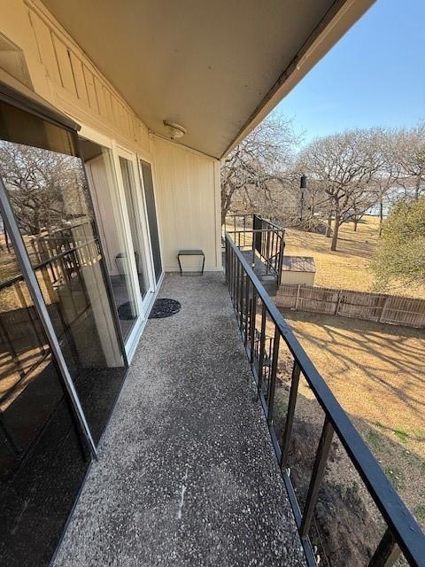 390 Driftwood Court 3b Property Photo 10
