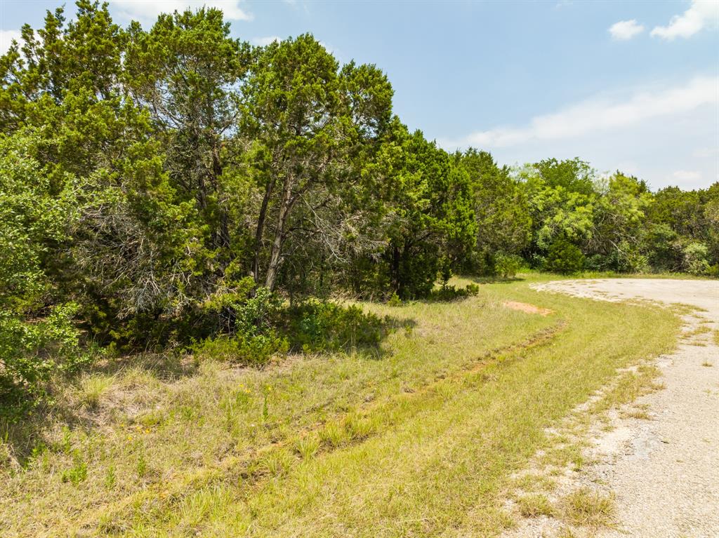 44015 Thistle Court Property Photo 3