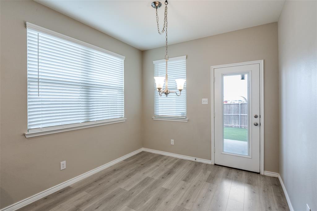 1529 Bennington Lane Property Photo 16
