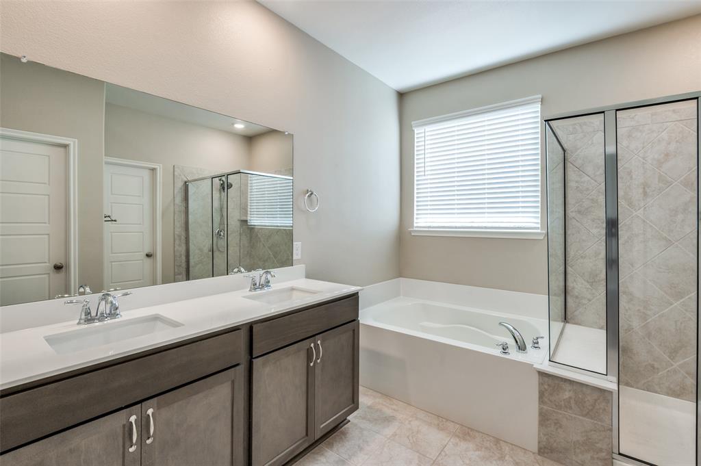 1529 Bennington Lane Property Photo 24