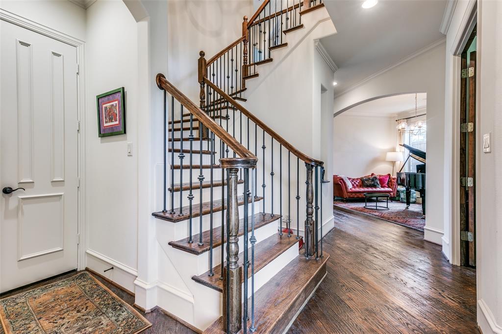 6363 Vanderbilt Avenue Property Photo 16
