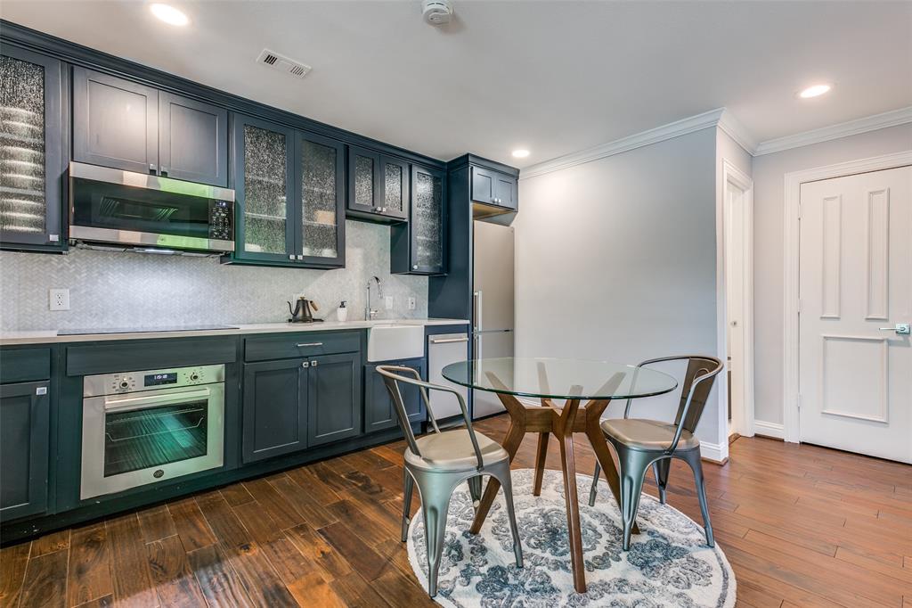 6363 Vanderbilt Avenue Property Photo 28