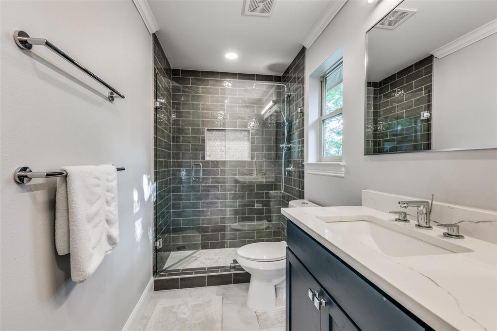 6363 Vanderbilt Avenue Property Photo 31