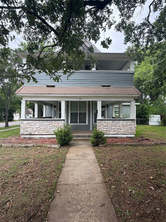 700 W Texas Street Property Photo 1