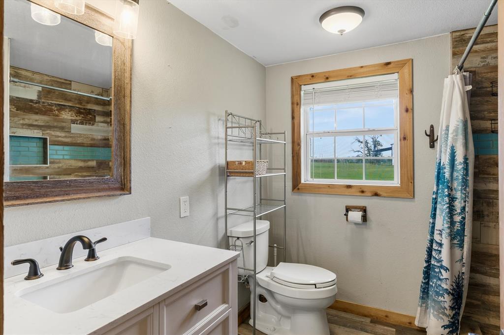 10266 County Road 1200 Property Photo 13