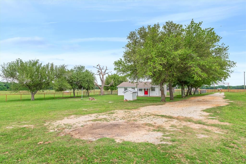 10266 County Road 1200 Property Photo 19