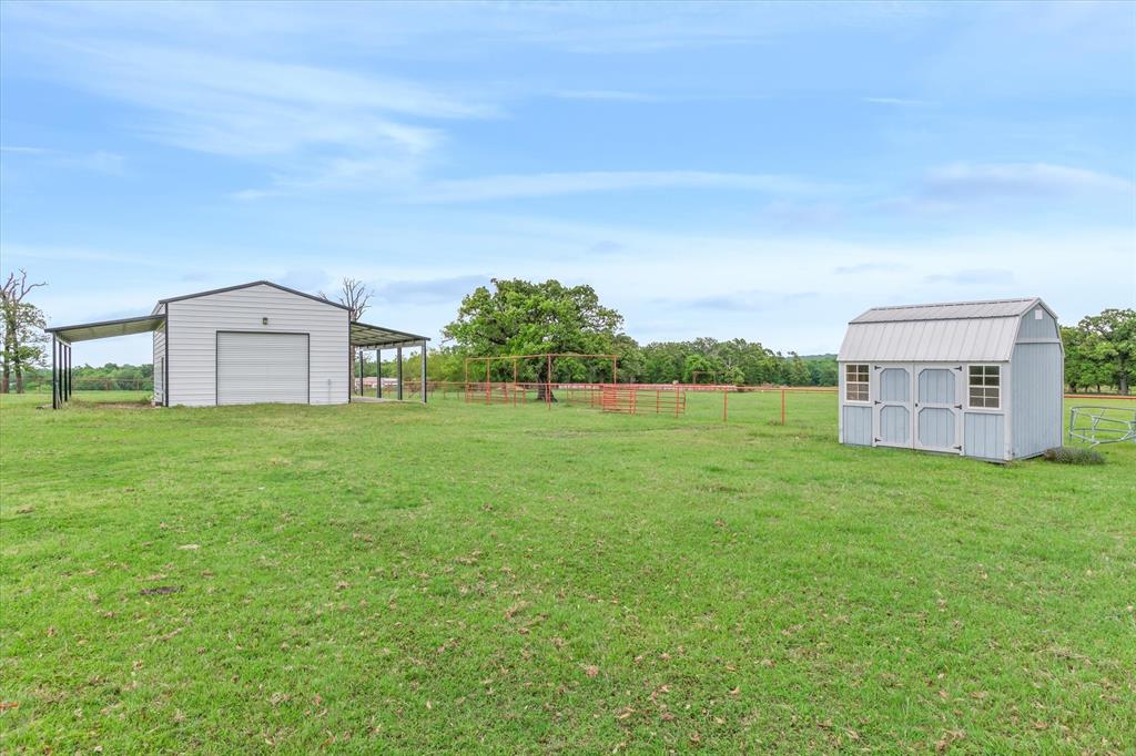 10266 County Road 1200 Property Photo 20