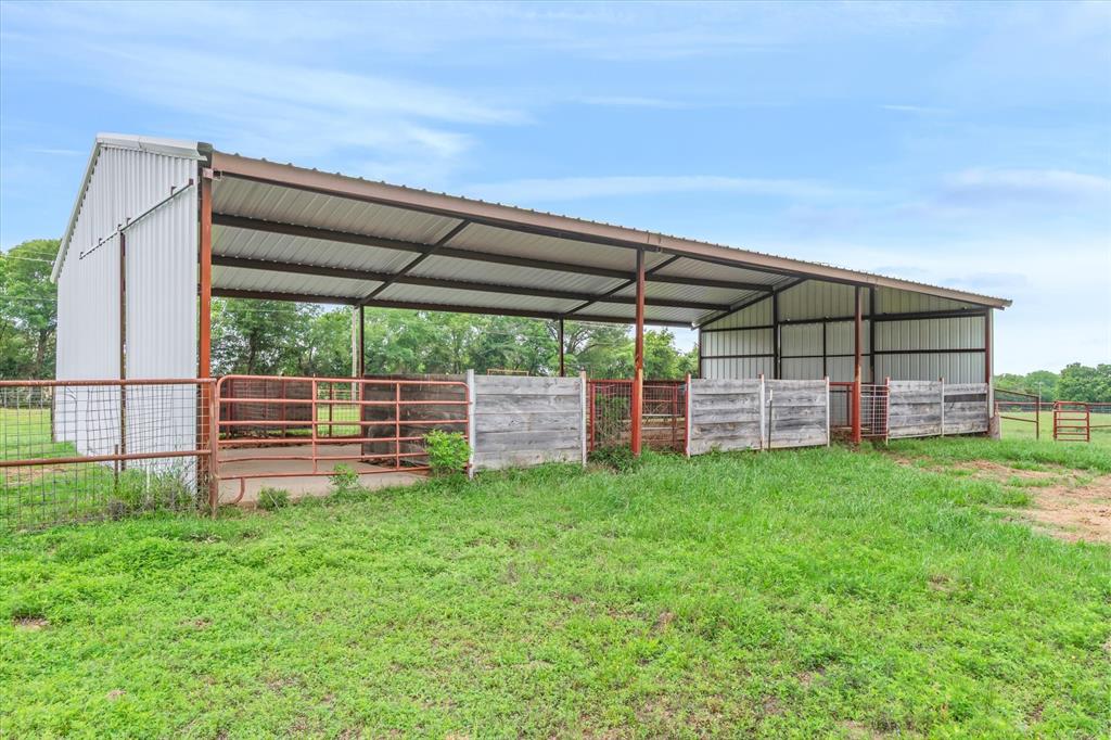 10266 County Road 1200 Property Photo 25