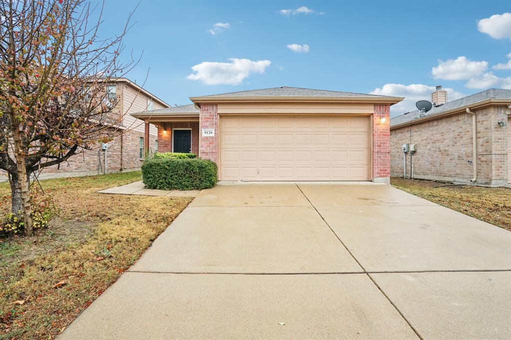 9120 Sun Haven Way Property Photo 3