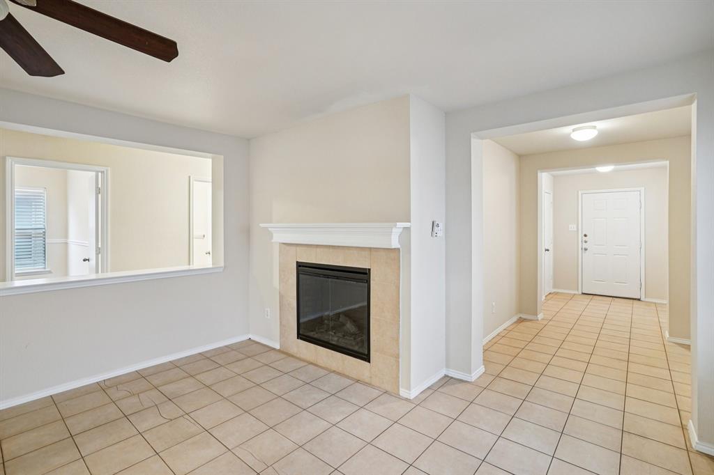 9120 Sun Haven Way Property Photo 5