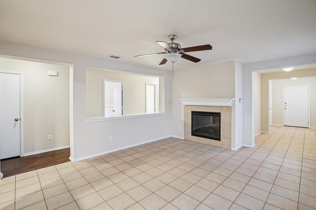 9120 Sun Haven Way Property Photo 6