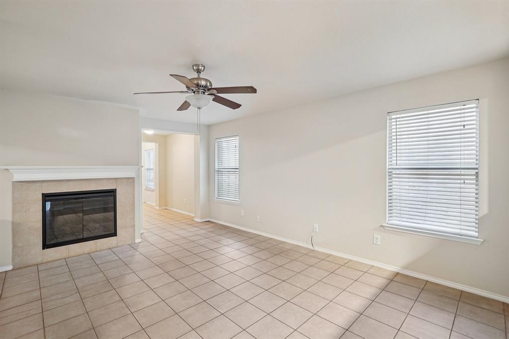 9120 Sun Haven Way Property Photo 7