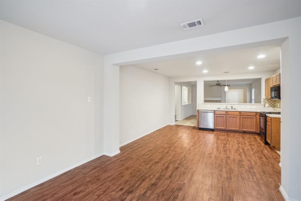9120 Sun Haven Way Property Photo 12
