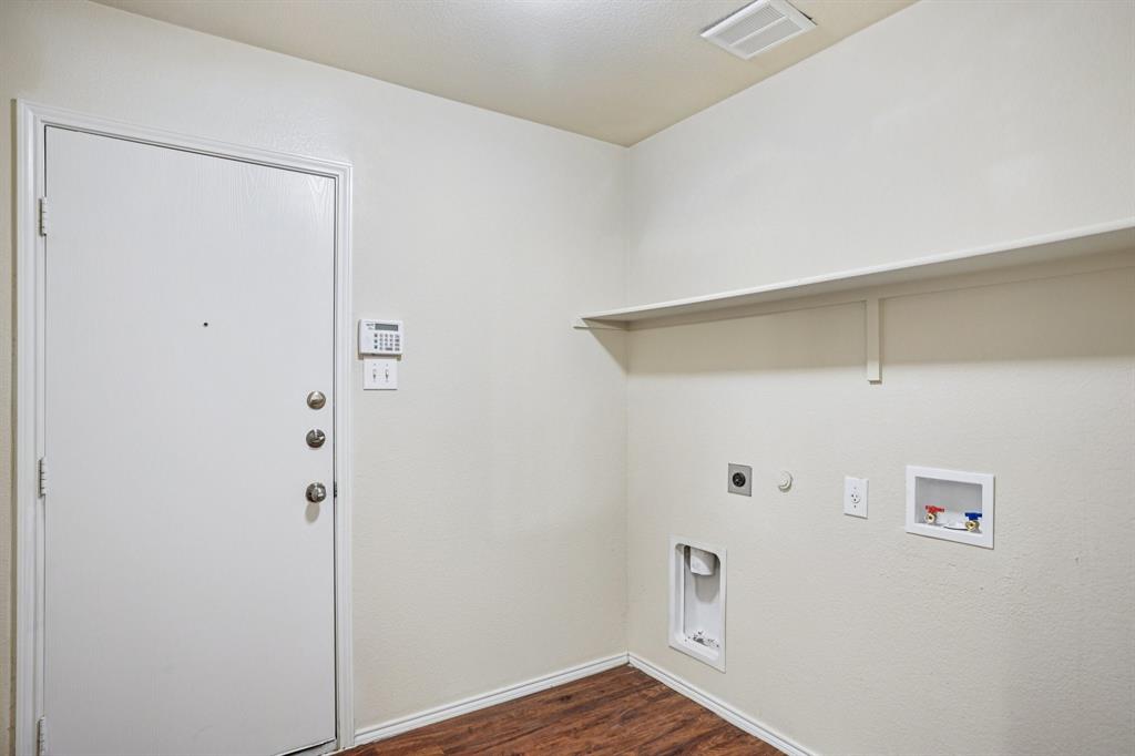 9120 Sun Haven Way Property Photo 29