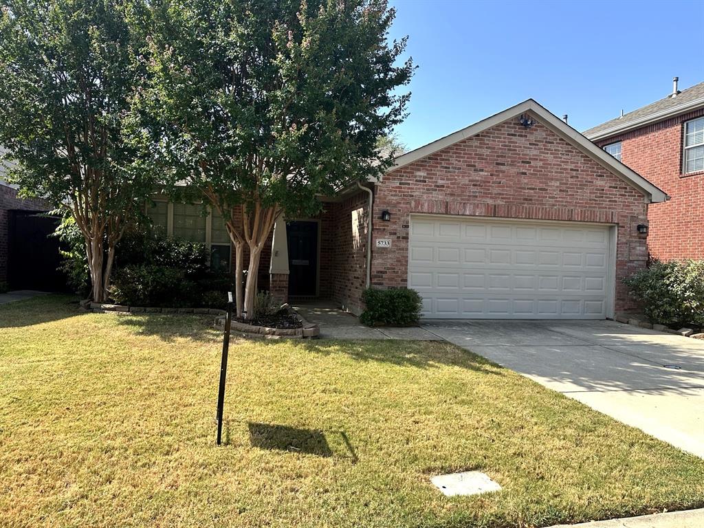 5733 Pebble Ridge Drive Property Photo 1