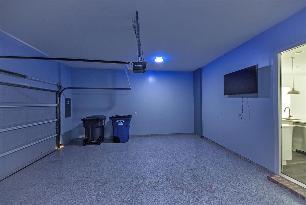 7539 Edgeware Road Property Photo 26