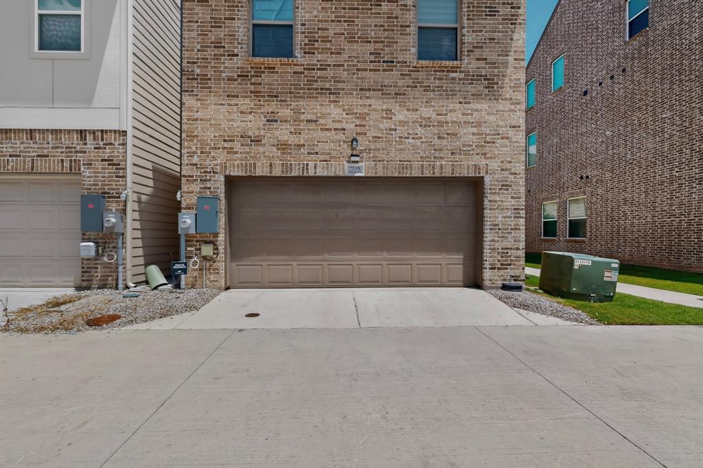 7539 Edgeware Road Property Photo 28