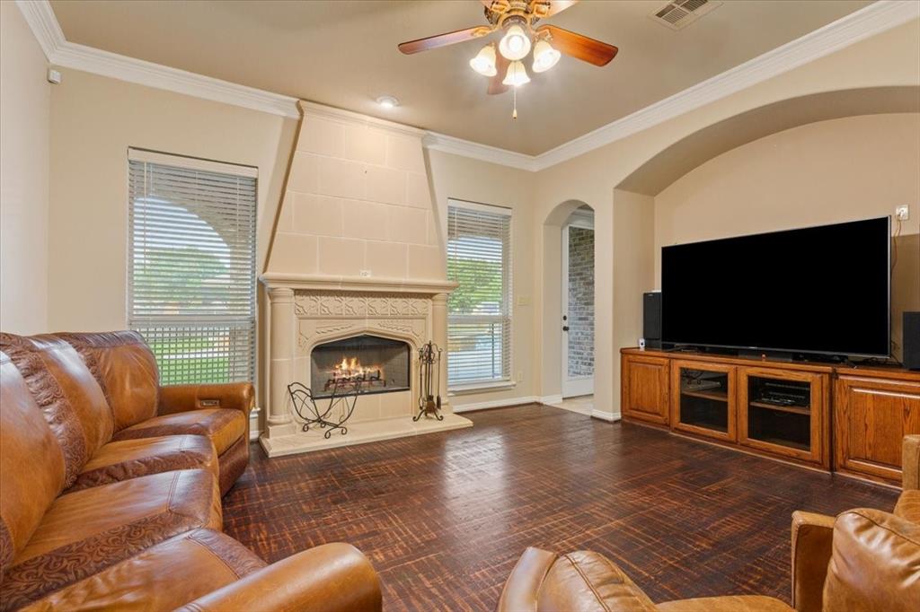 7 Lone Star Drive Property Photo 8
