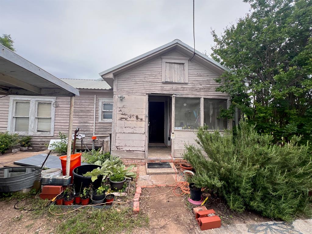 101 E Commerce Street Property Photo 30