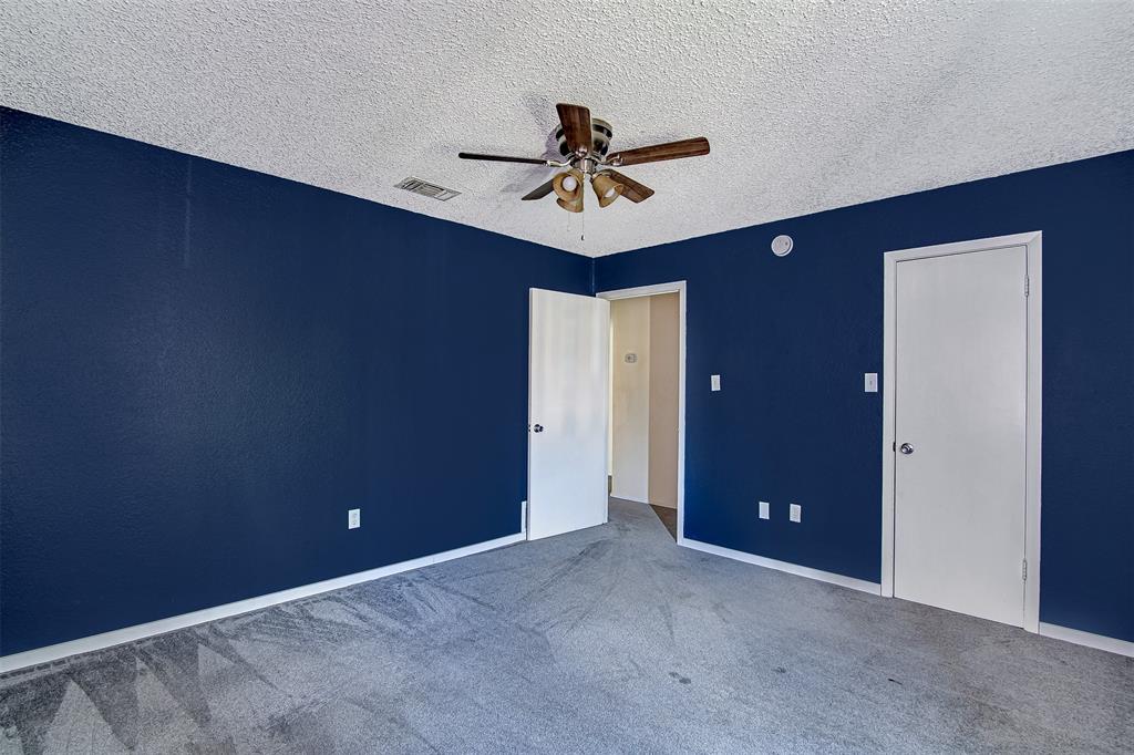 601 St Charles Drive Property Photo 14
