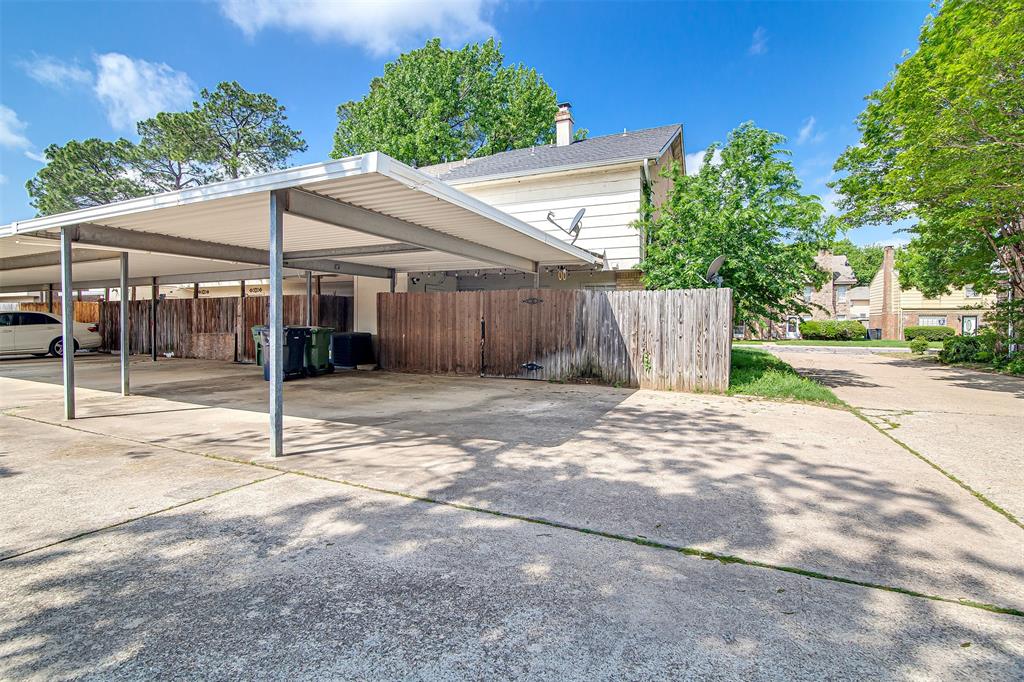 601 St Charles Drive Property Photo 21