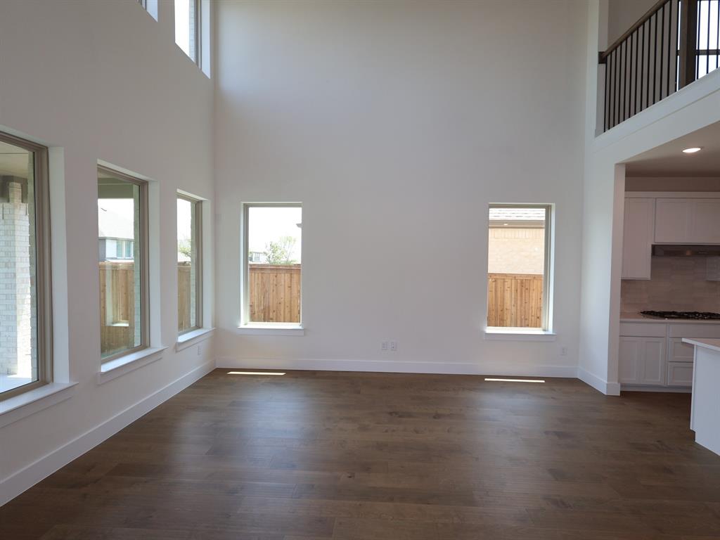 3612 Water Lily Way Property Photo 7