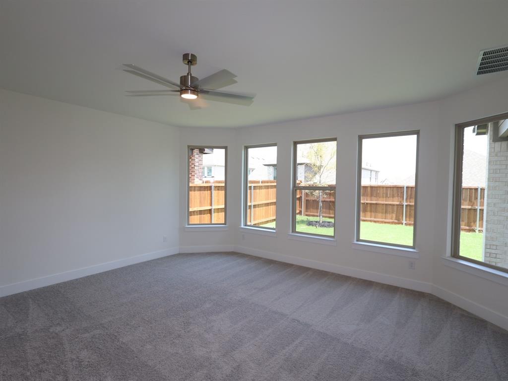 3612 Water Lily Way Property Photo 8
