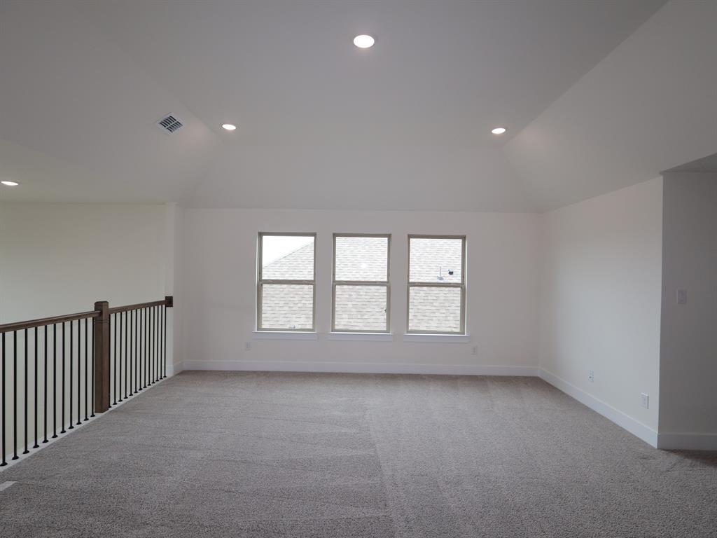3612 Water Lily Way Property Photo 10