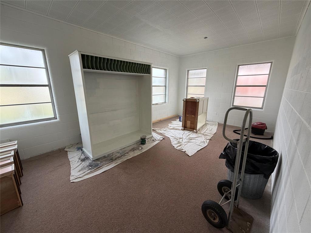 204 Senter Avenue Property Photo 29