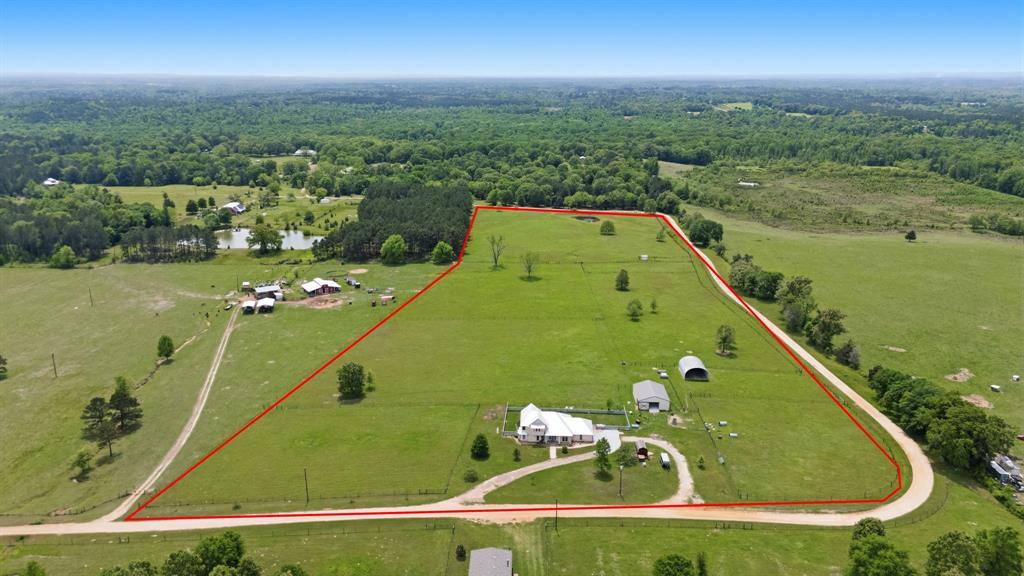 219 W Twin Creeks Trail Property Photo 1