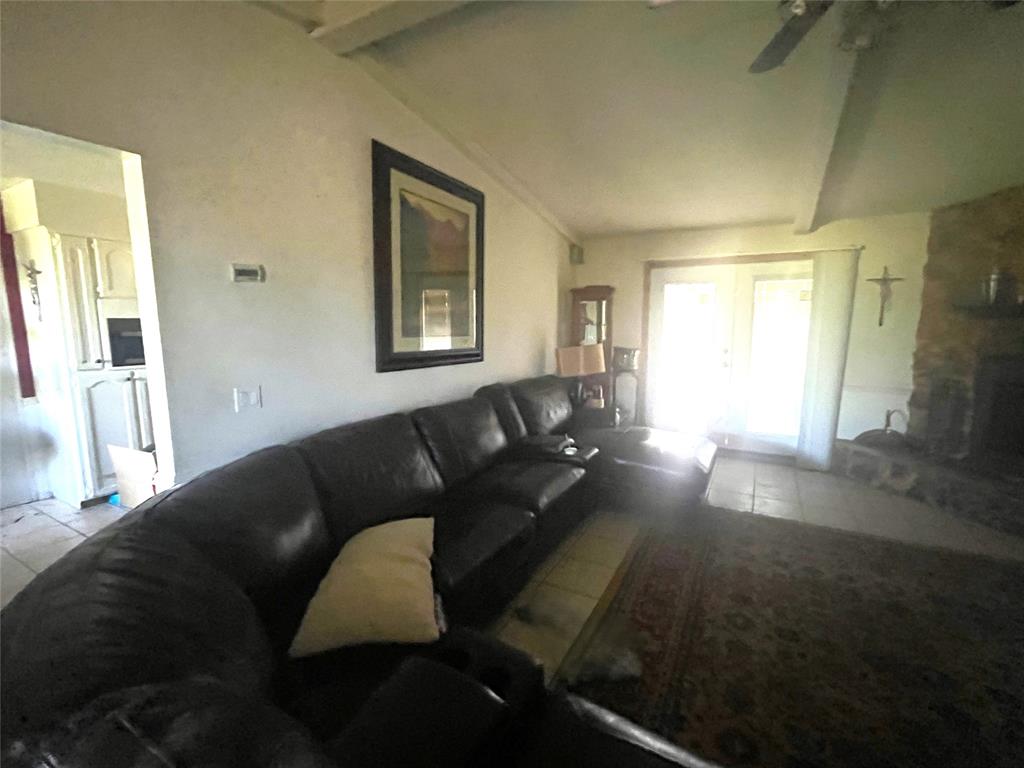 5786 W Road R Property Photo 4