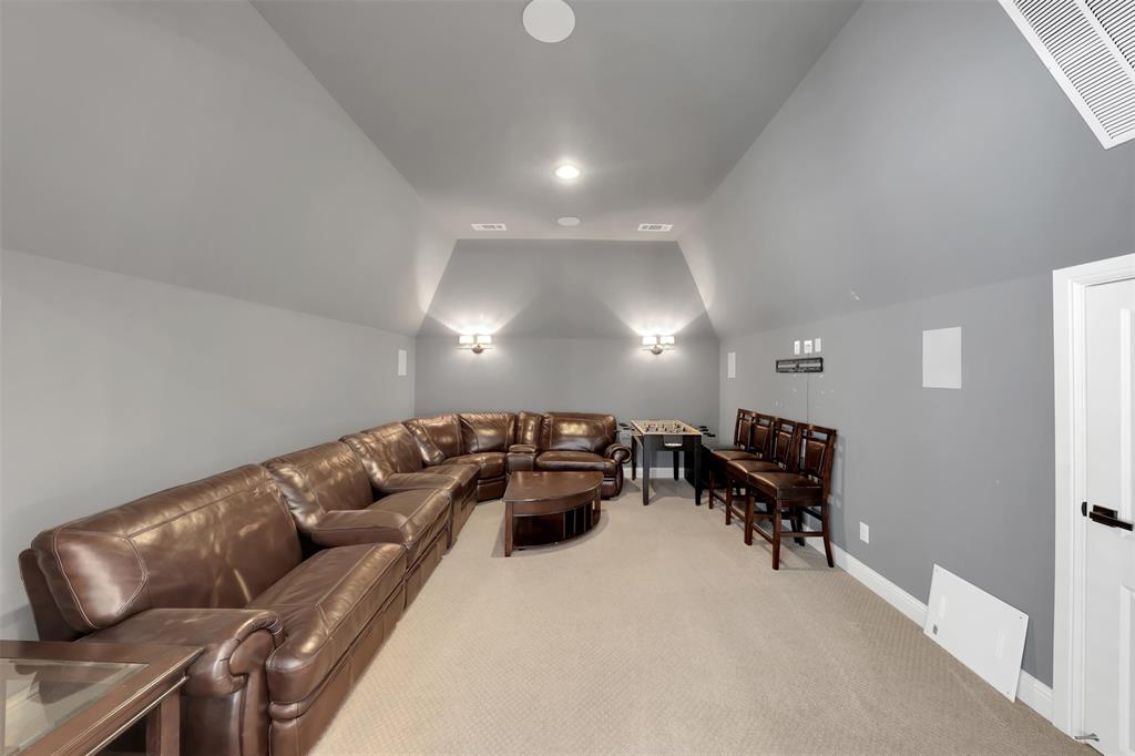 2117 Hidalgo Lane Property Photo 24