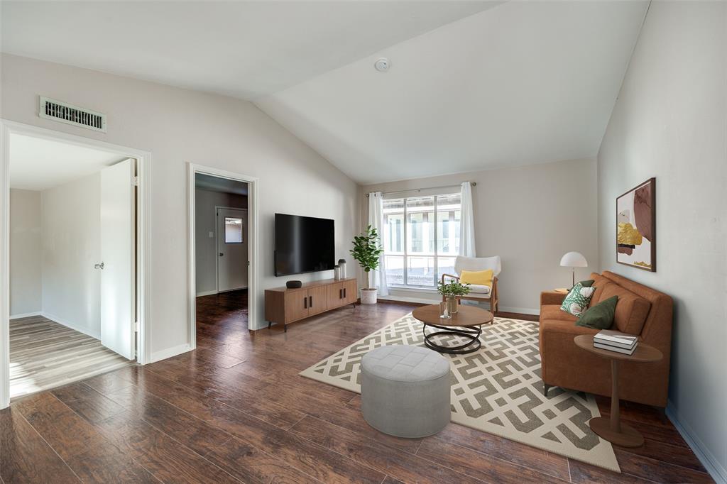 10532 Stone Canyon Road 209 Property Photo 2