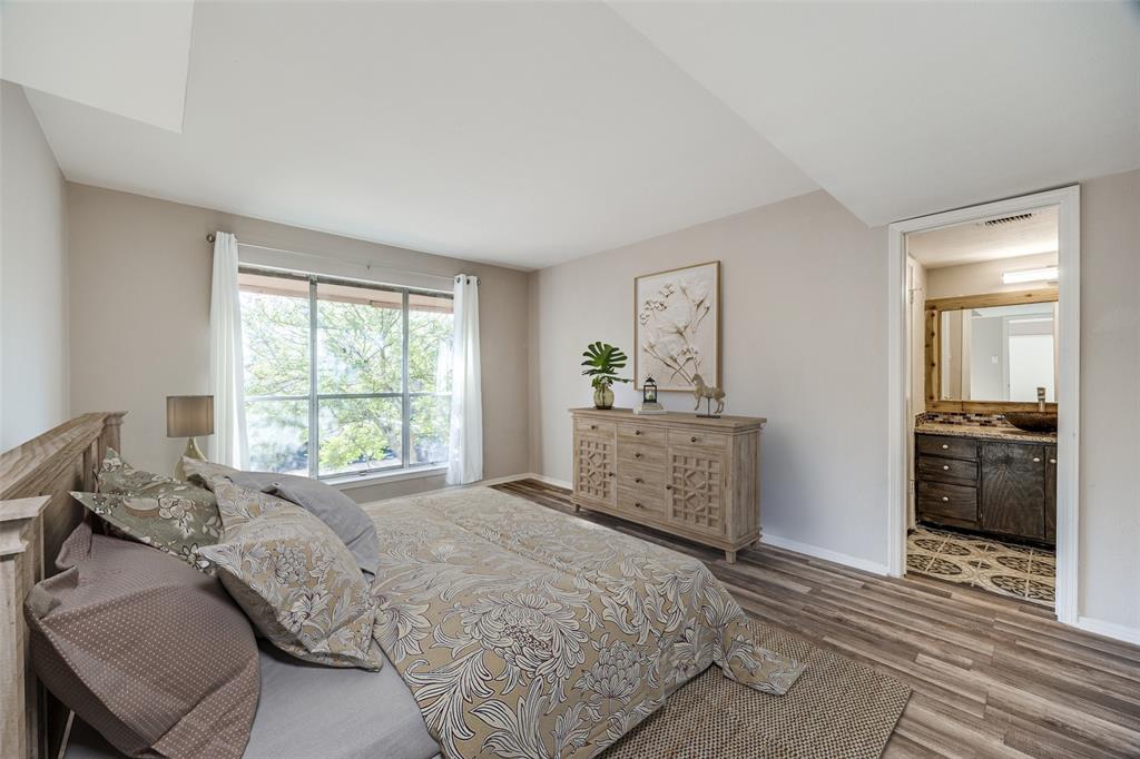 10532 Stone Canyon Road 209 Property Photo 10