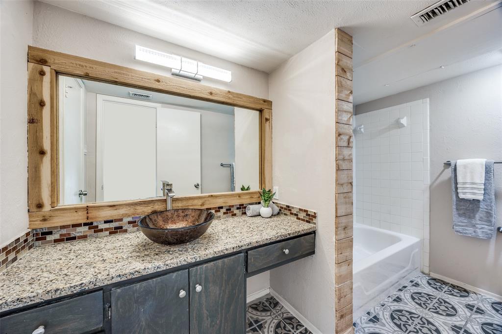 10532 Stone Canyon Road 209 Property Photo 12