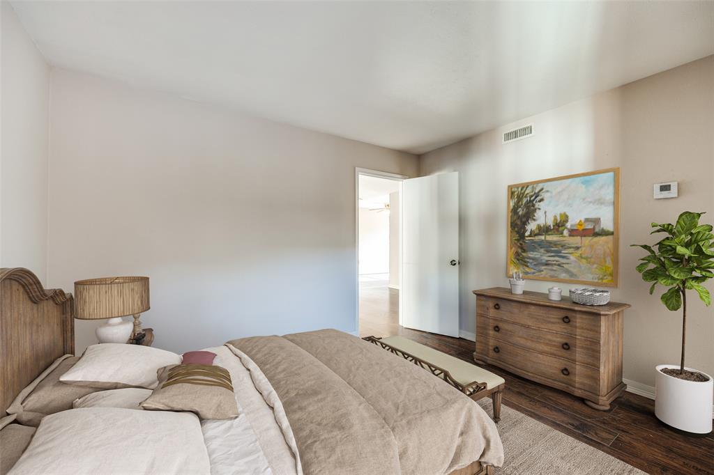 10532 Stone Canyon Road 209 Property Photo 16