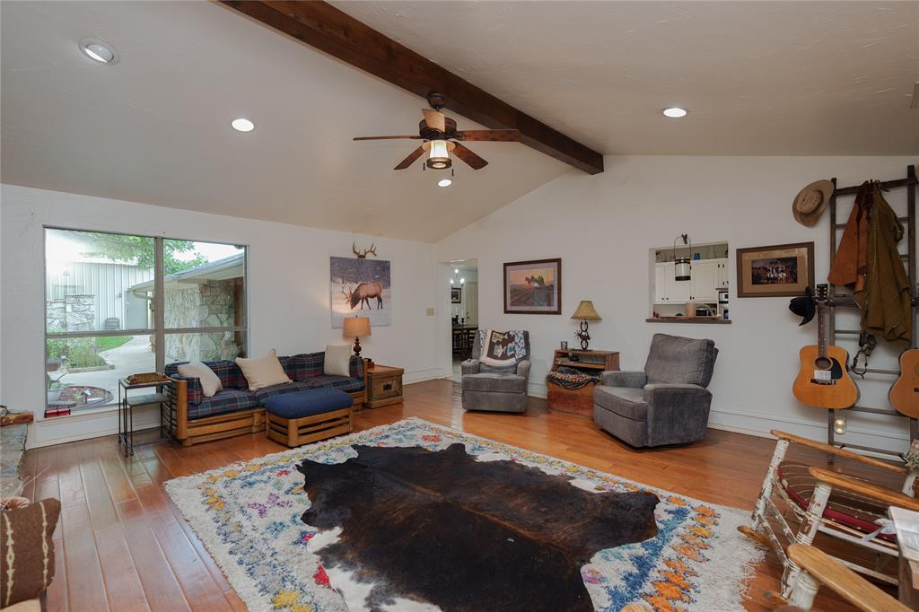 920 Brush Creek Road Property Photo 6