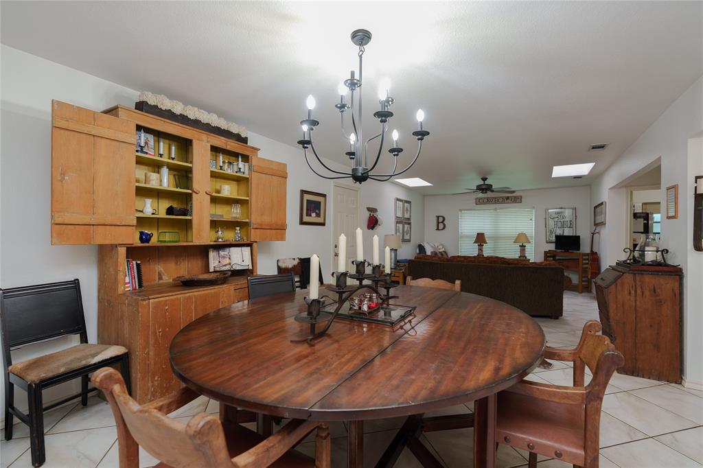 920 Brush Creek Road Property Photo 8
