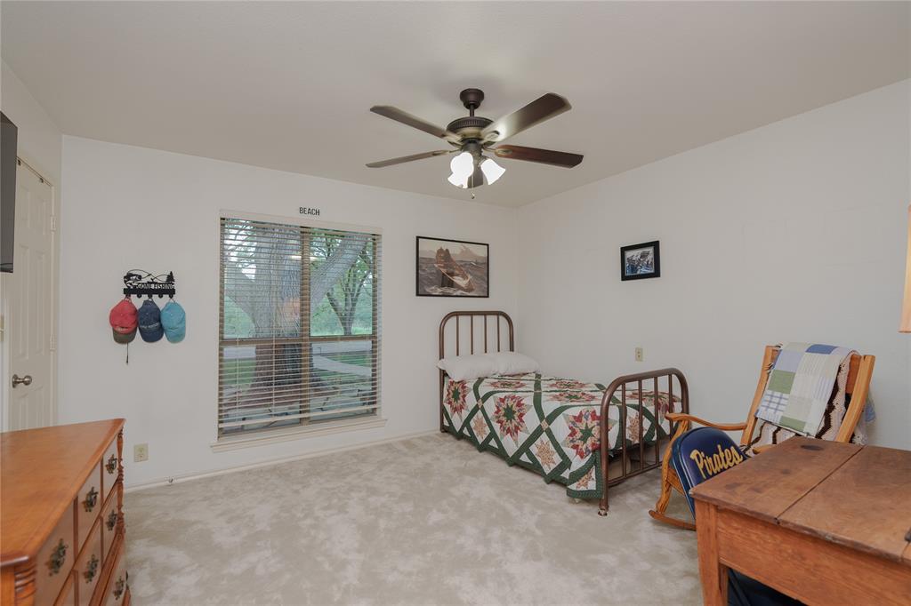 920 Brush Creek Road Property Photo 15