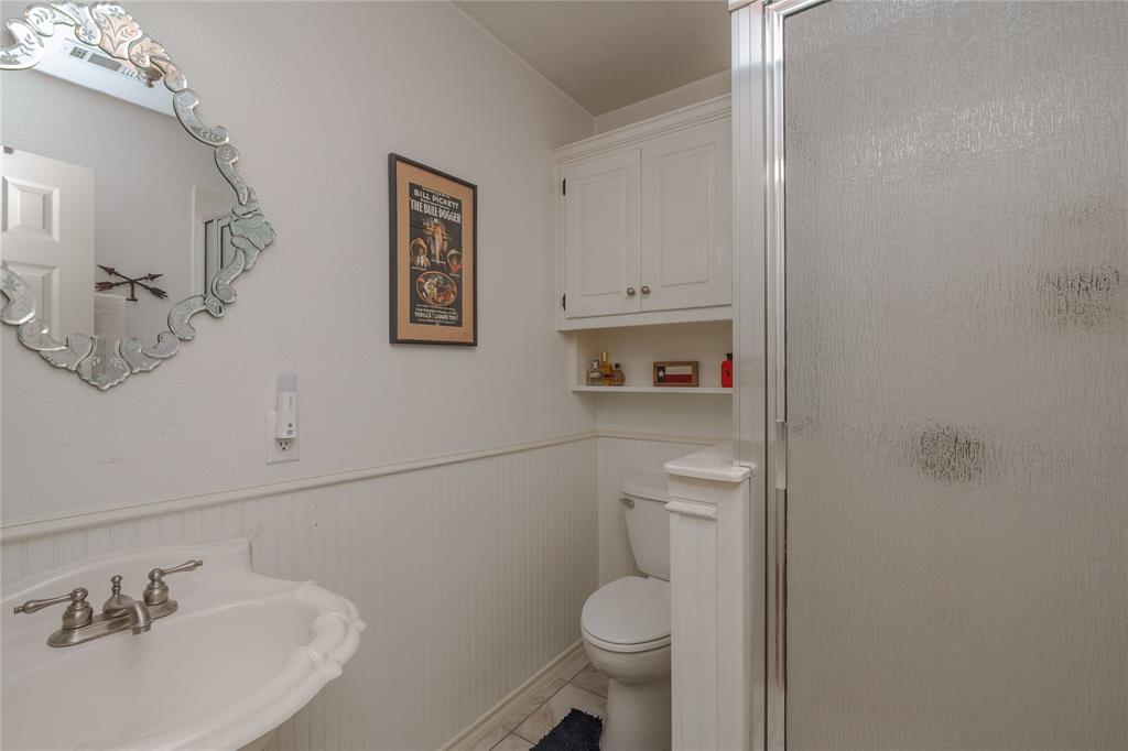 920 Brush Creek Road Property Photo 18