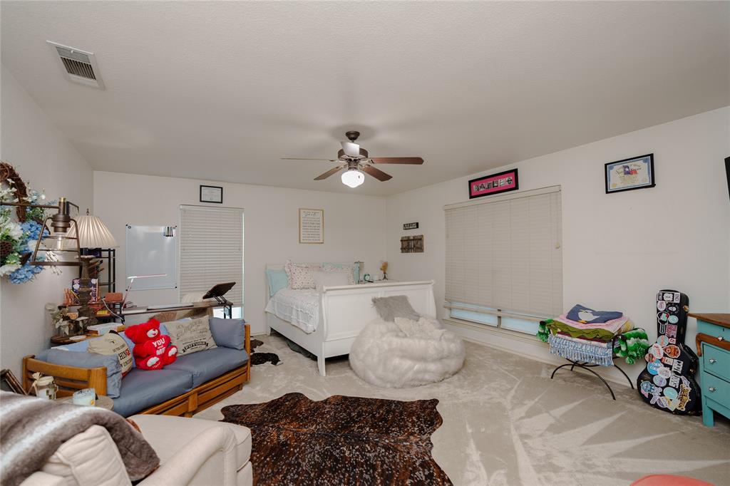 920 Brush Creek Road Property Photo 19