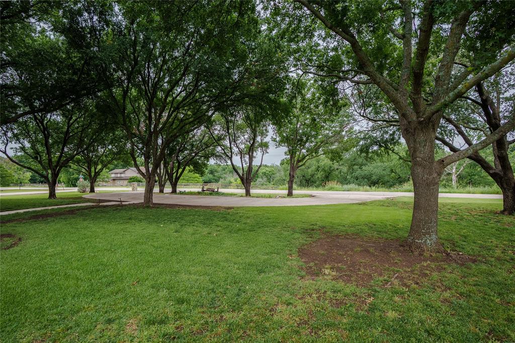 920 Brush Creek Road Property Photo 24